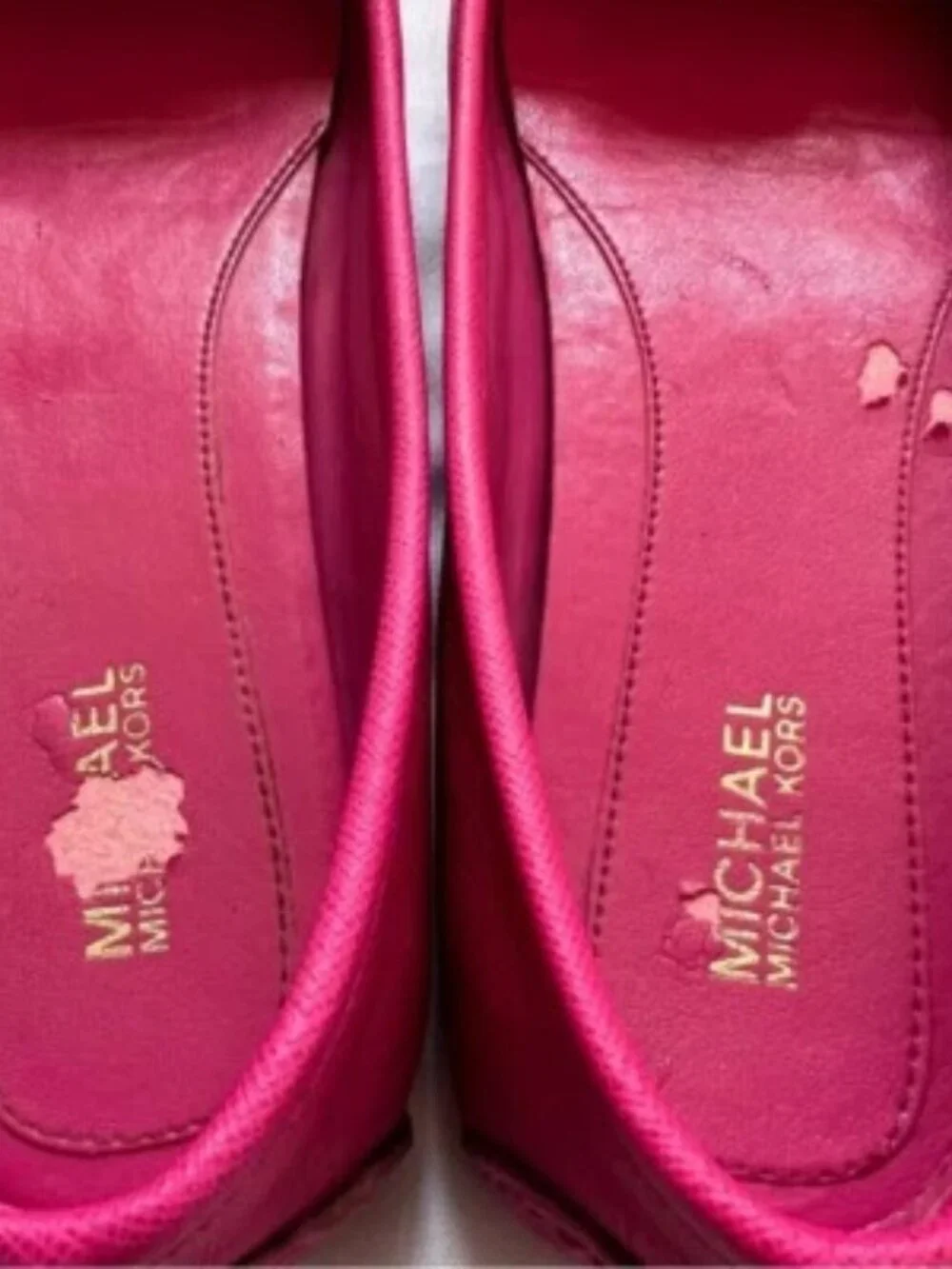 Women’s Michael Kors Fulton Faux Saffiano Leather Magenta Pink Moccasin Size 6